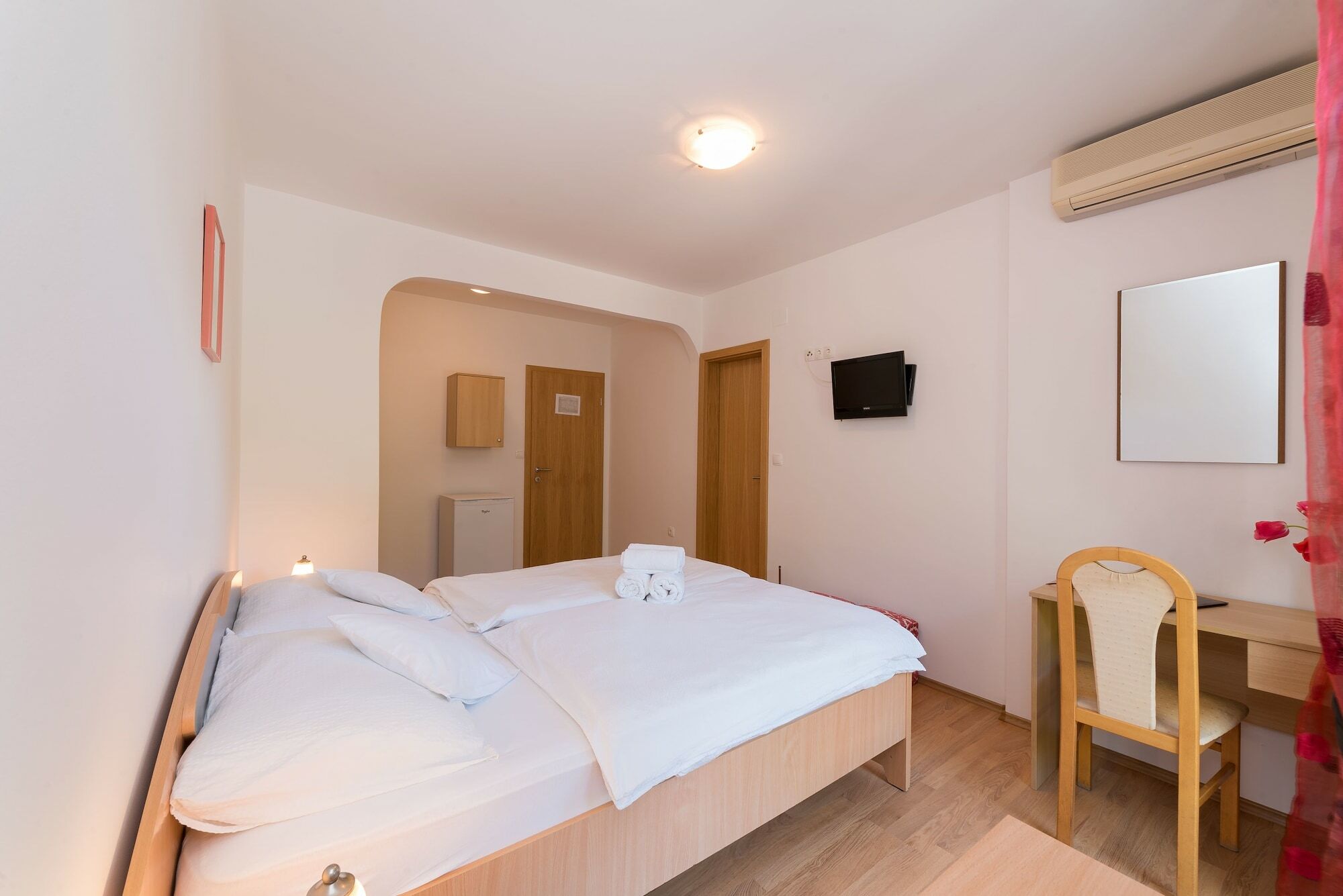 Captain'S Club Banjol Екстер'єр фото