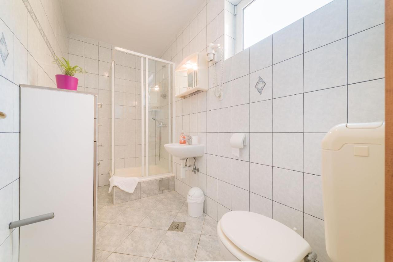 Captain'S Club Banjol Екстер'єр фото